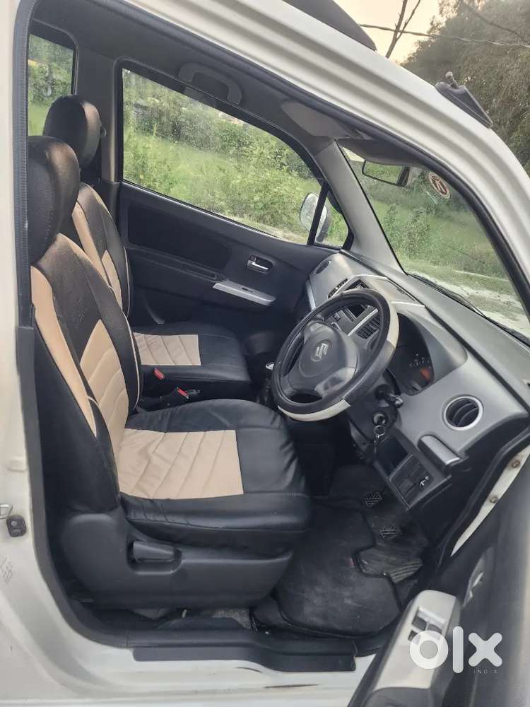 Maruti Suzuki Wagon R 2013 Petrol Well Maintained