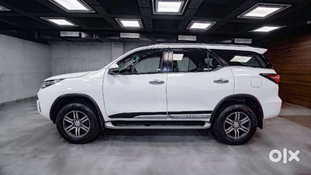 Toyota Fortuner 4x2 Mt 2.8 Diesel, 2023, Diesel