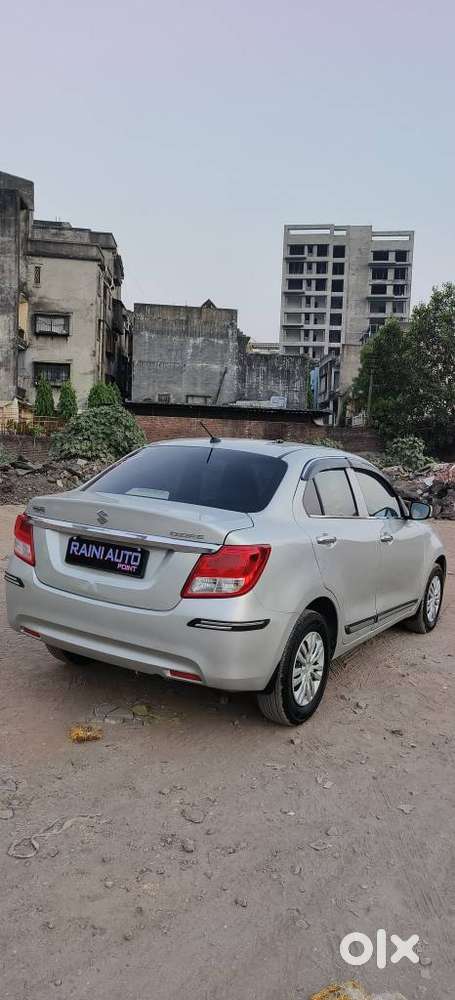 Maruti Suzuki Swift Dzire Vxi Optional, 2017, Petrol