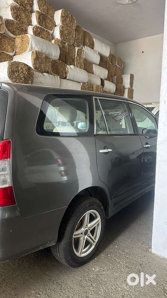 2014 Toyota Innova Diesel 2nd Owner