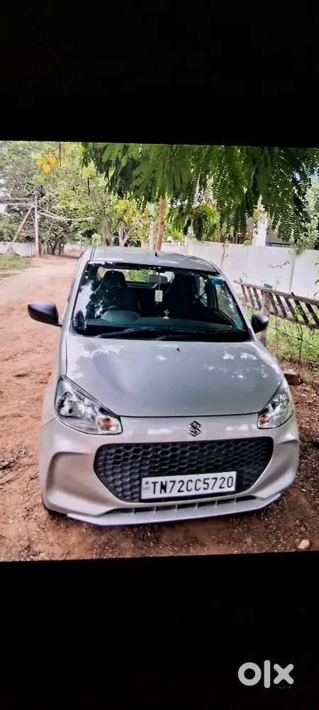 Model 2023 Agust
Single Owner
Automatic  
Power Windows
Abs  4 Airbags