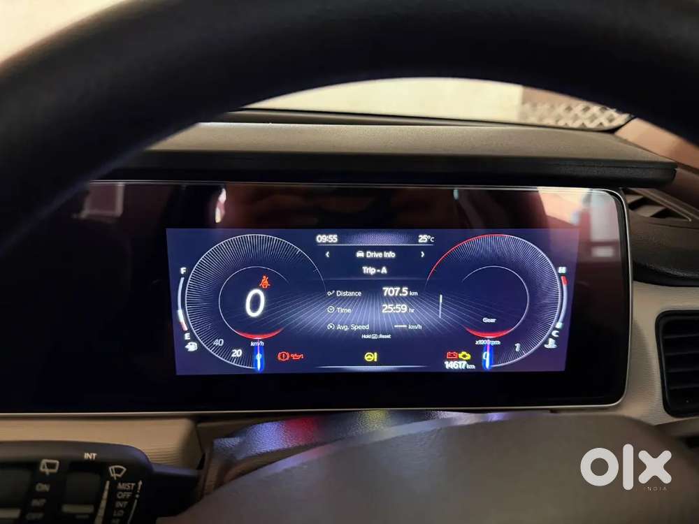 Mahindra Xuv700 2022 Diesel 14620 Km Driven