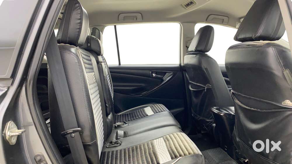 Toyota Innova Crysta 2.4 Gx Mt 8s, 2018, Diesel