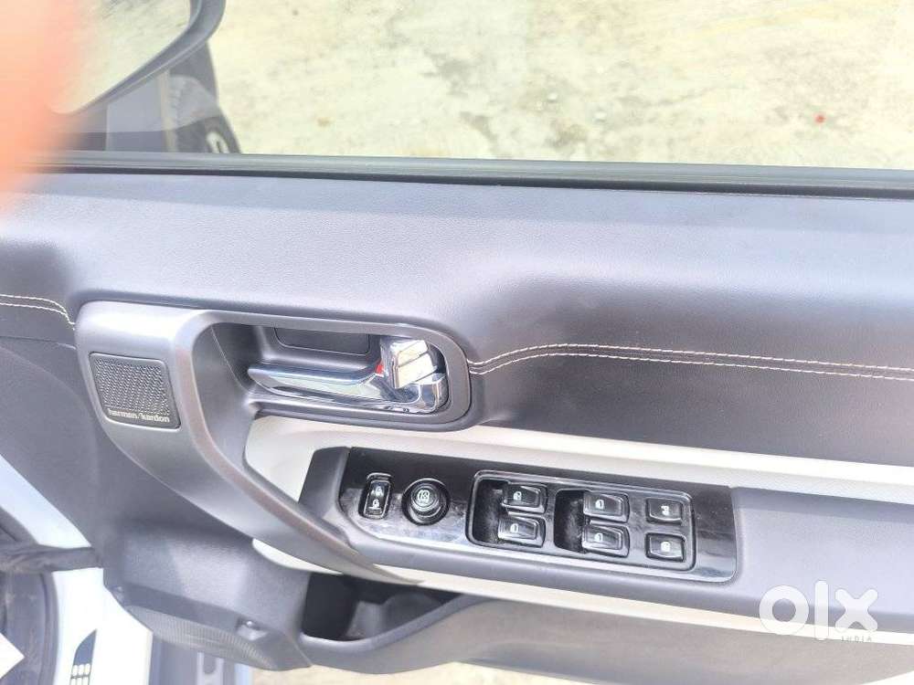 Mahindra Thar Roxx, 2025, Diesel