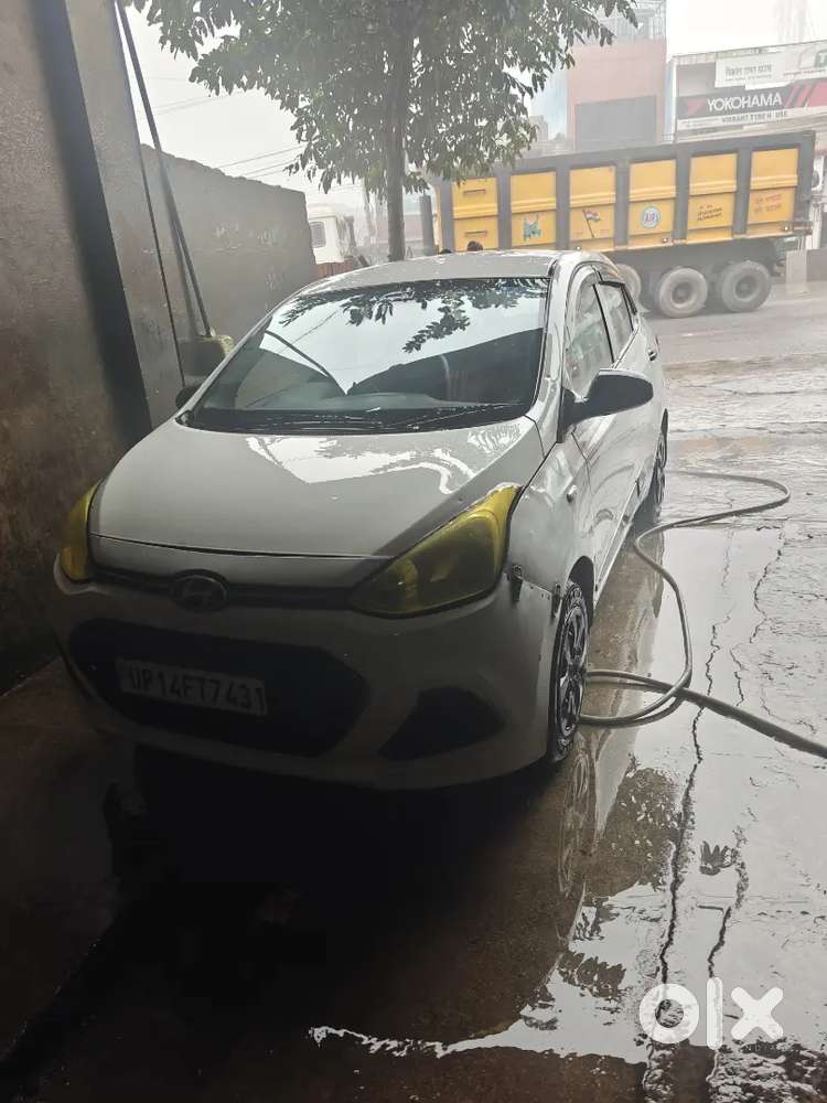 Hyundai Xcent 2016