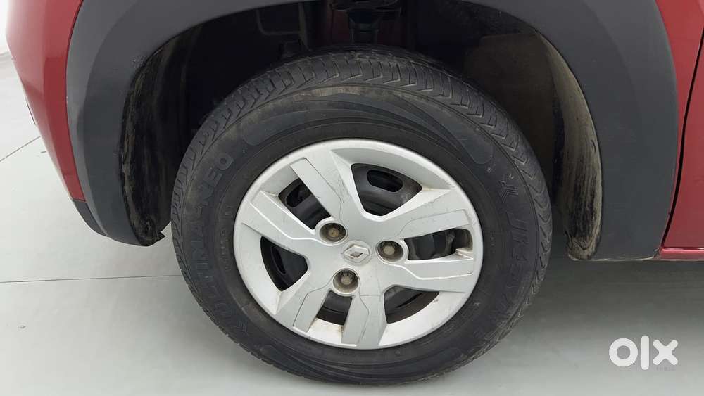 Renault Kwid 2019-ongoing 1.0 Rxt Amt (o), 2018, Petrol