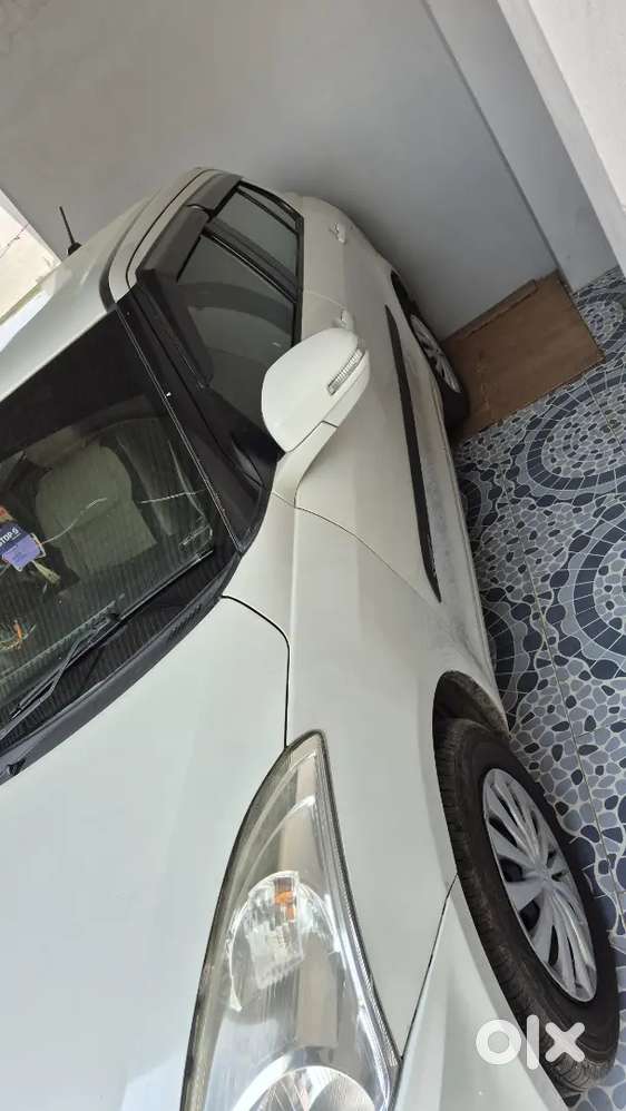 Maruti Suzuki Dzire 2013