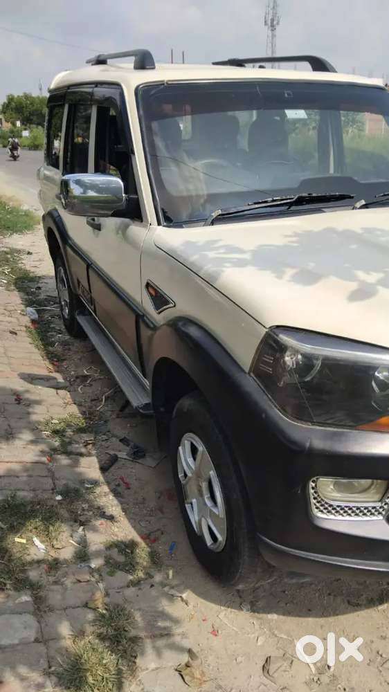 Mahindra Scorpio Diesel 2016