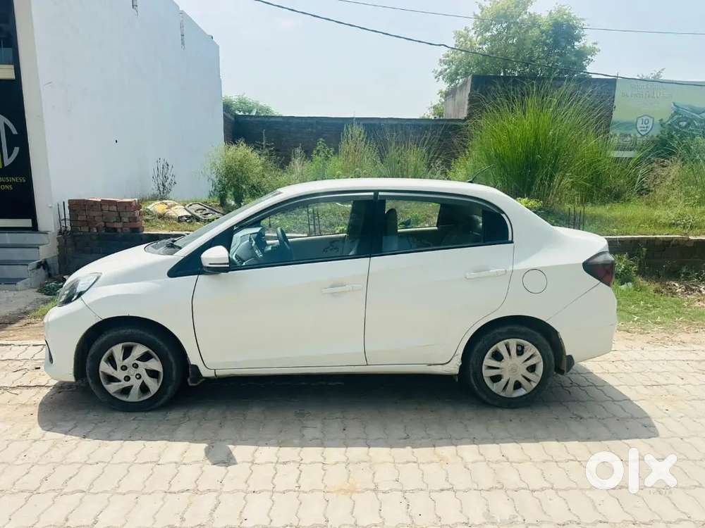 Honda Amaze 2nd Gen 2017 Diesel 100000 Km Driven All Docoment Availabl