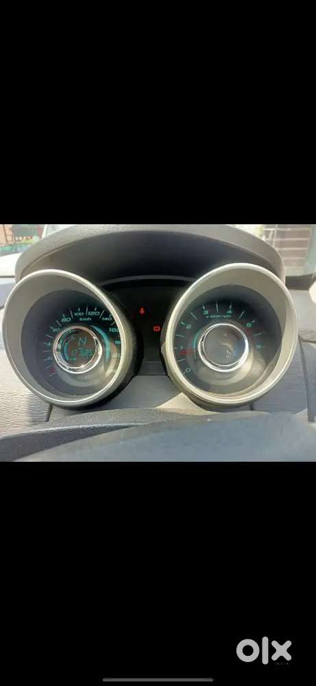 Mahindra Xuv500 2017 Diesel 125000 Km Driven
