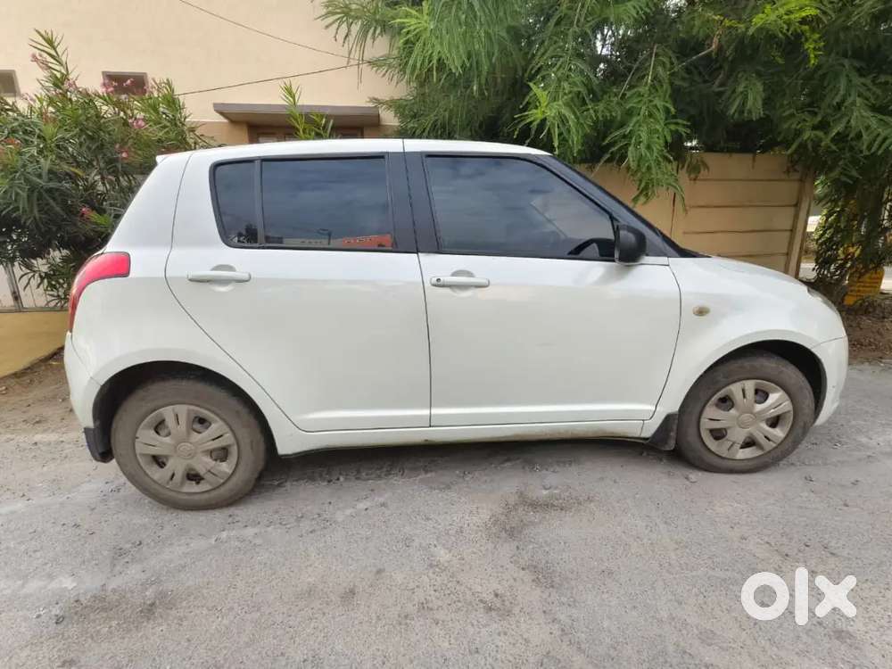 Maruti Suzuki Swift 2010 Diesel Manual