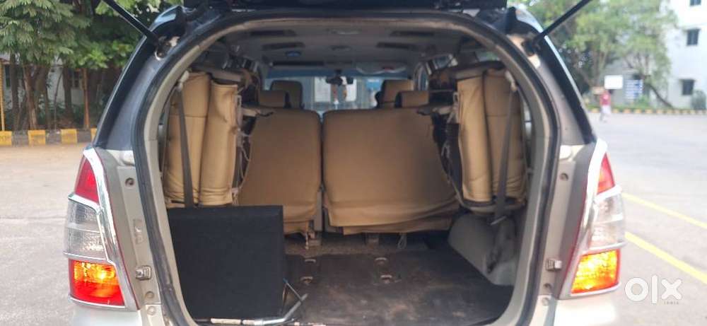Toyota Innova 2.5 G (diesel) 8 Seater, 2012, Diesel
