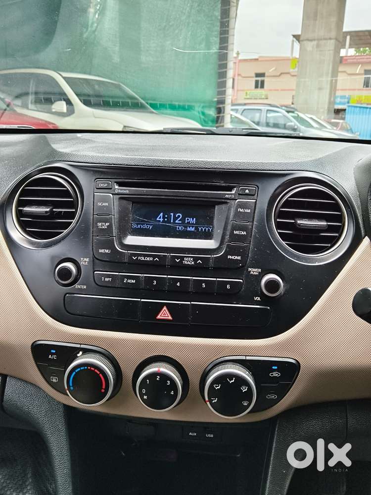 Hyundai Grand I10 Asta, 2015, Petrol