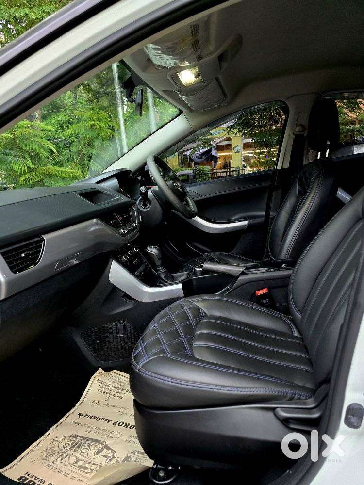 Tata Nexon 1.2 Revotron Xm (s), 2022, Petrol