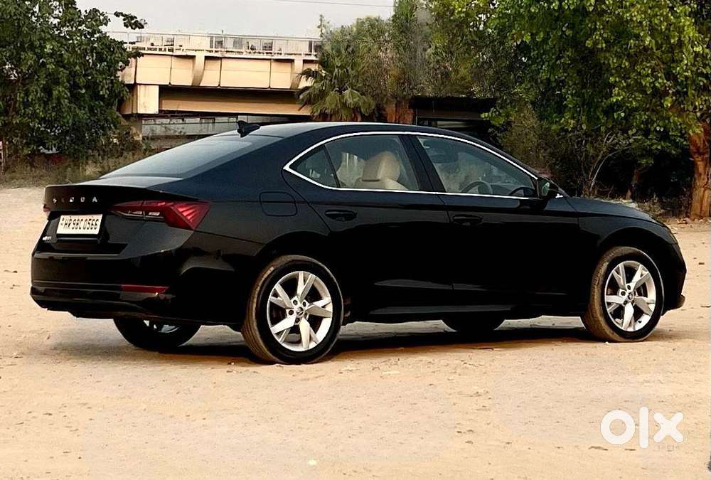 Skoda Octavia 1.8 Tsi At Style, 2021, Petrol