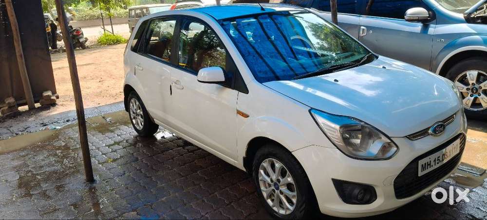 Ford Figo Titanium Duratorq 2012