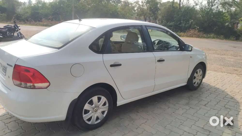Volkswagen Vento Trendline Petrol 2010