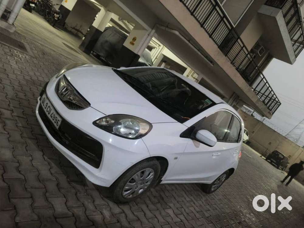 Honda Brio 2013-2016 V Mt, 2013, Petrol