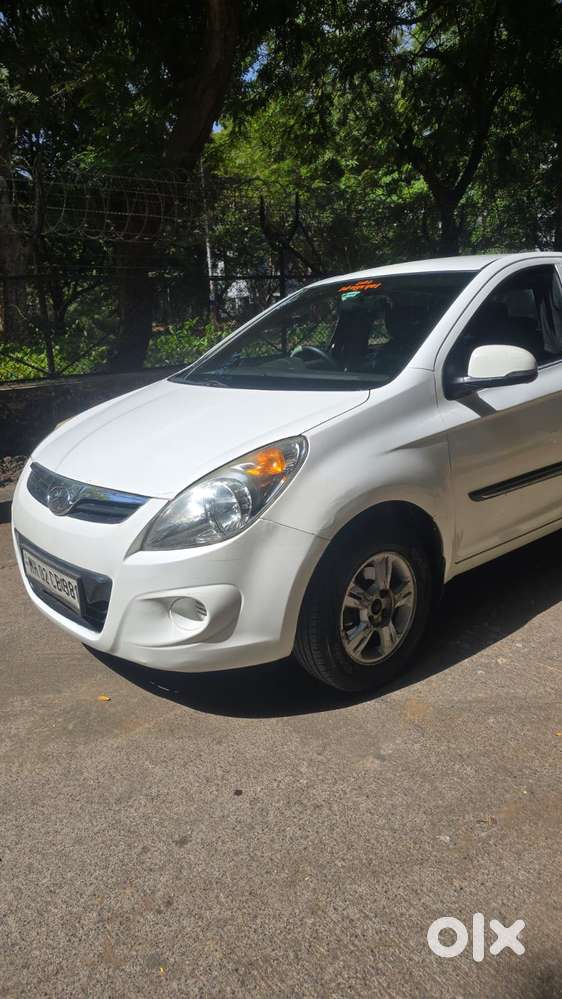 Hyundai I20 1.4 Asta Option, 2011, Cng & Hybrids
