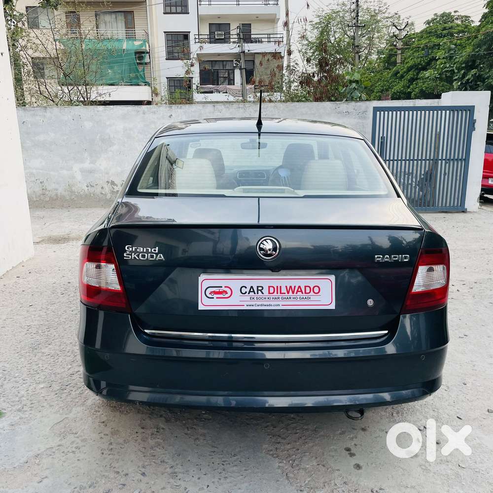 Skoda Rapid [2016-2018] 1.6 Style Plus Mpi At, 2017, Petrol