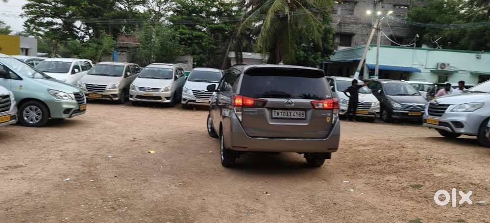 Toyota Innova Crysta 2.8z Automatic, 2016, Diesel