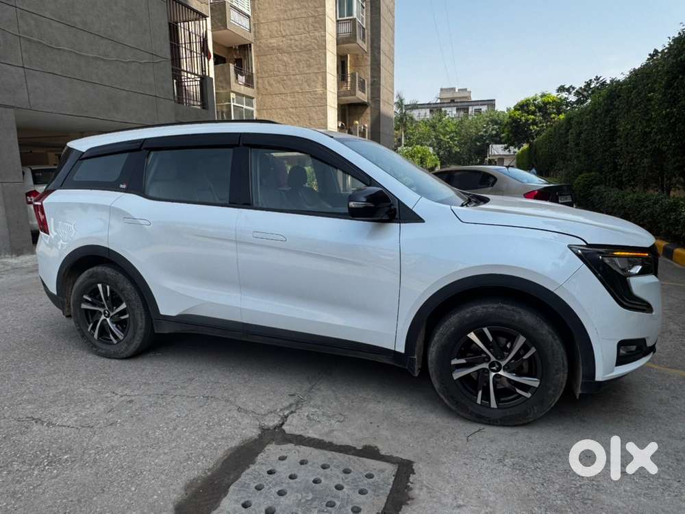 Mahindra Xuv700 Petrol 2024