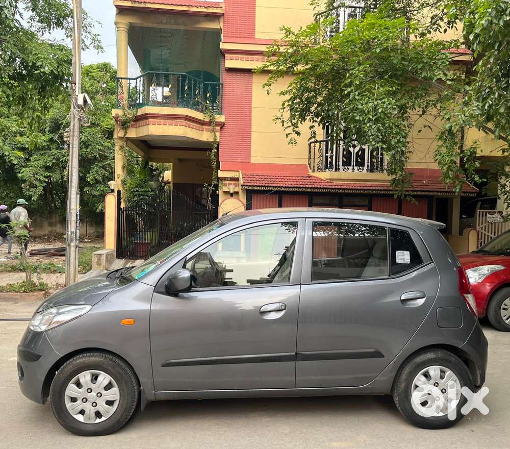 Hyundai I10 Sportz At, 2010, Petrol