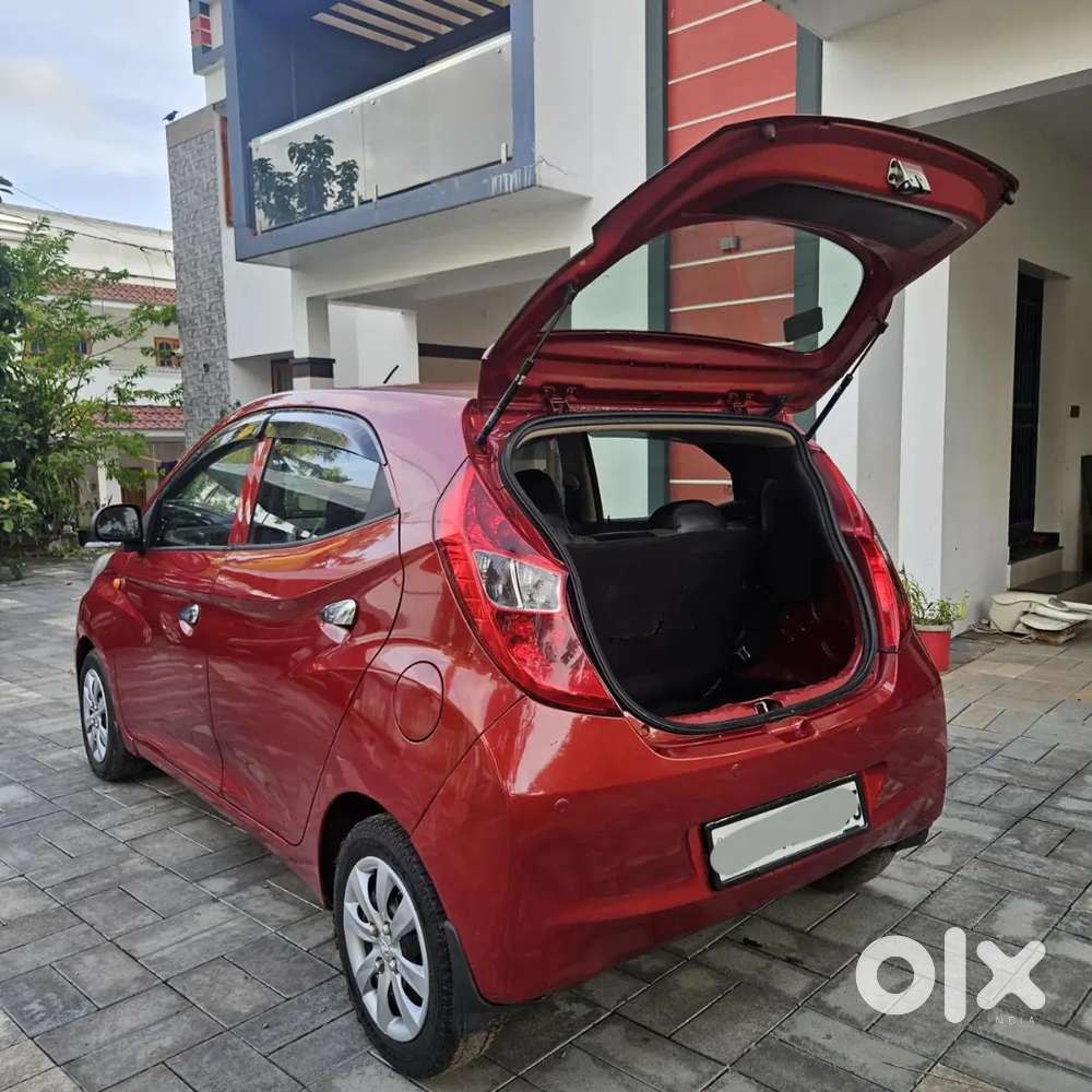 Hyundai Eon 2012 Petrol Well Maintained