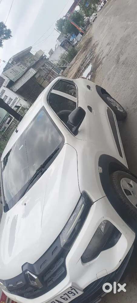 Renault Kwid 01/09/2021 Ragistration Petrol 53000 Km Driven