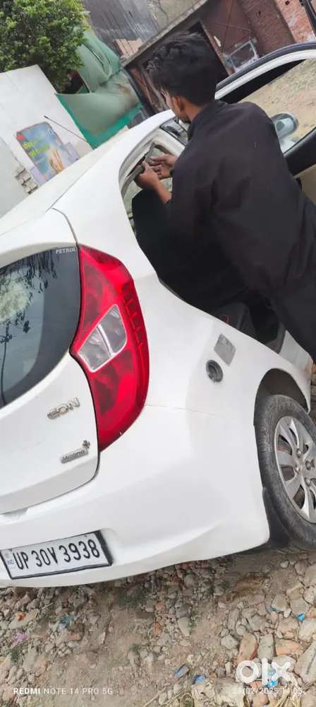 Hyundai Eon 2013 Lpg 140000 Km Driven Best Condition