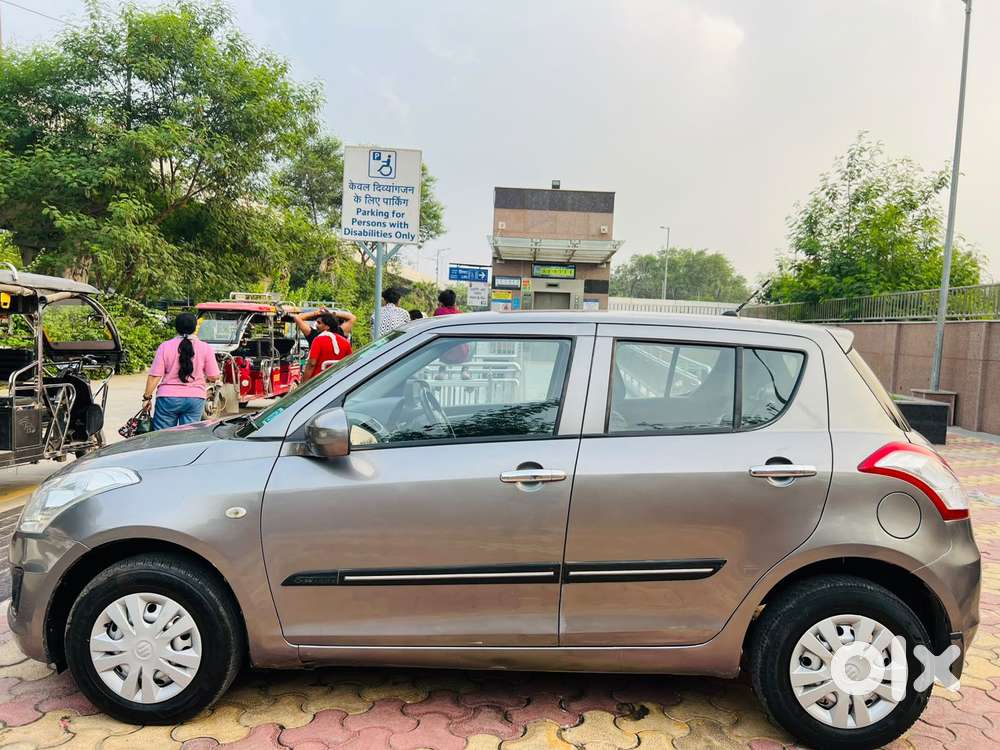 Maruti Suzuki Swift Lxi Option, 2015, Petrol