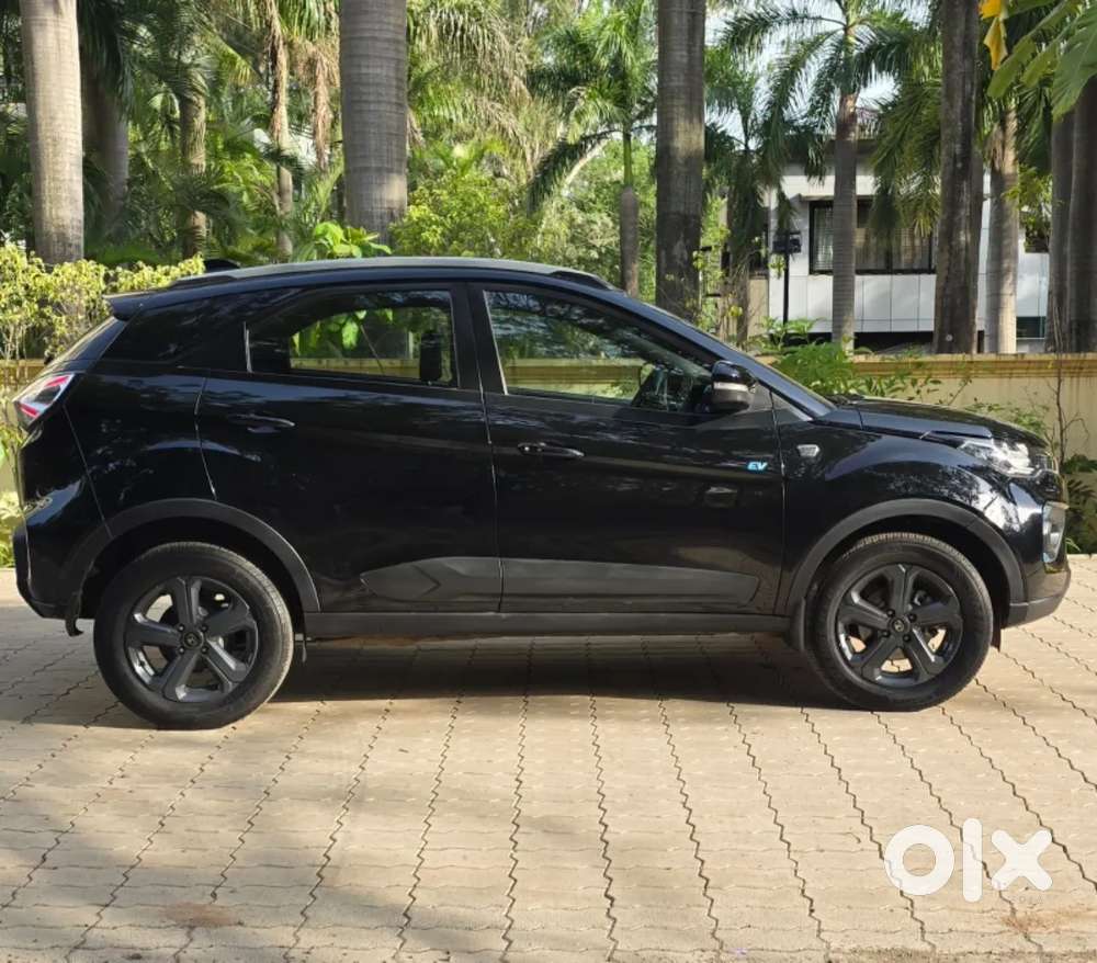 Tata Nexon Ev Xz Plus, 2022, Electric