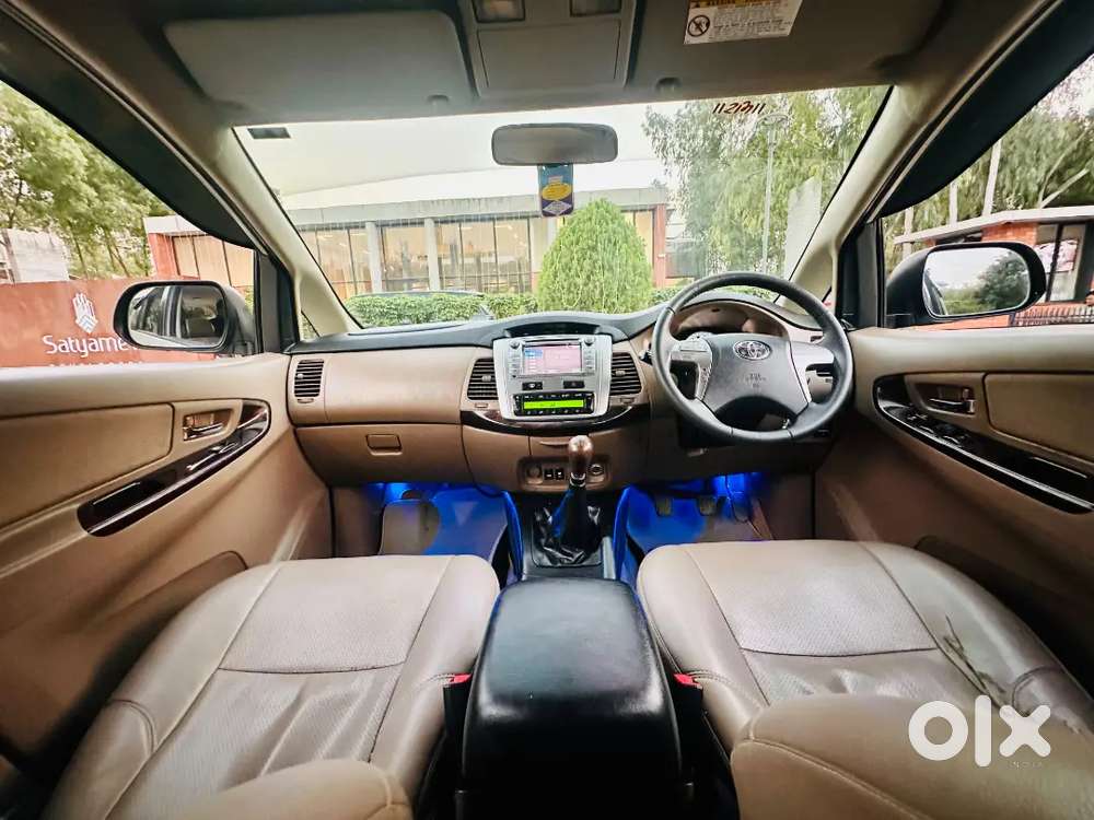 Toyota Innova Diesel 2015