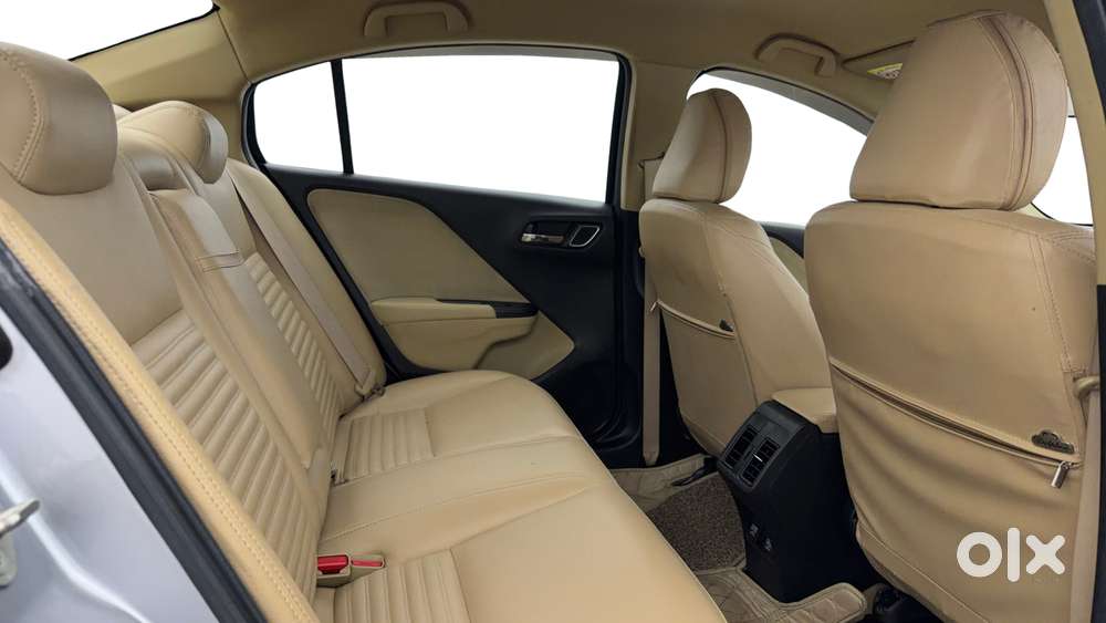 Honda City 1.5 V 5th Gen I-vtec Mt, 2022, Petrol