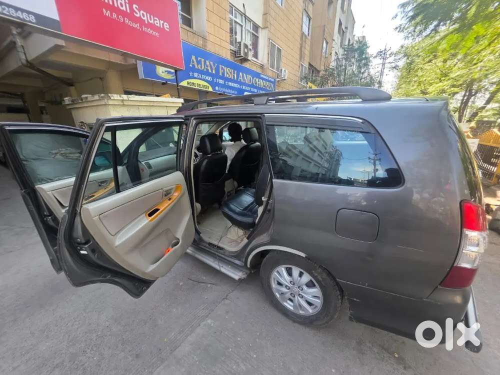 Toyota Innova 2011 Diesel Manual 105000 Km