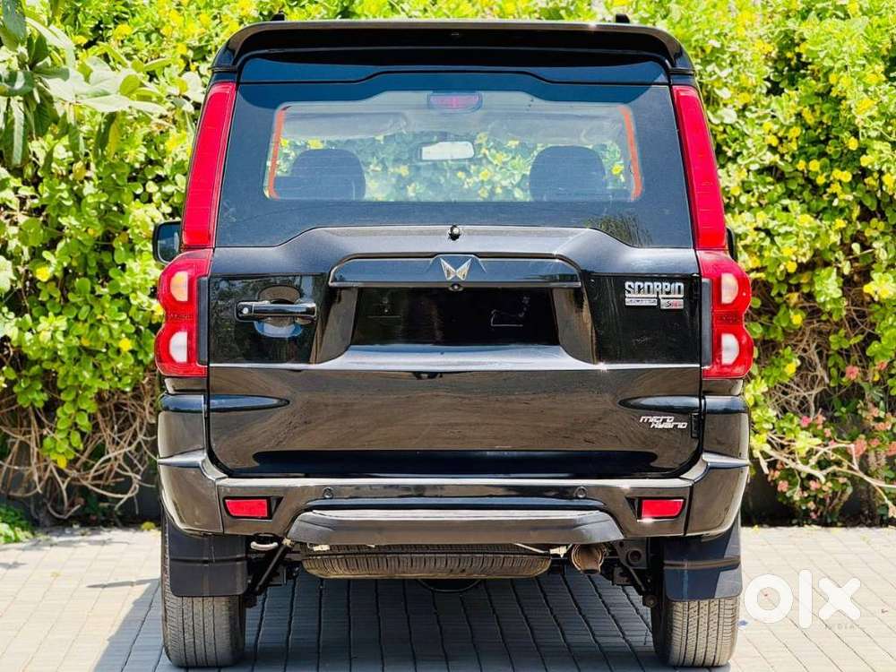 Mahindra Scorpio Classic 2.2 S 11 Mt 7 Str, 2023, Diesel