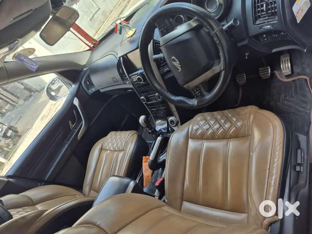 Mahindra Xuv500 W11 2020