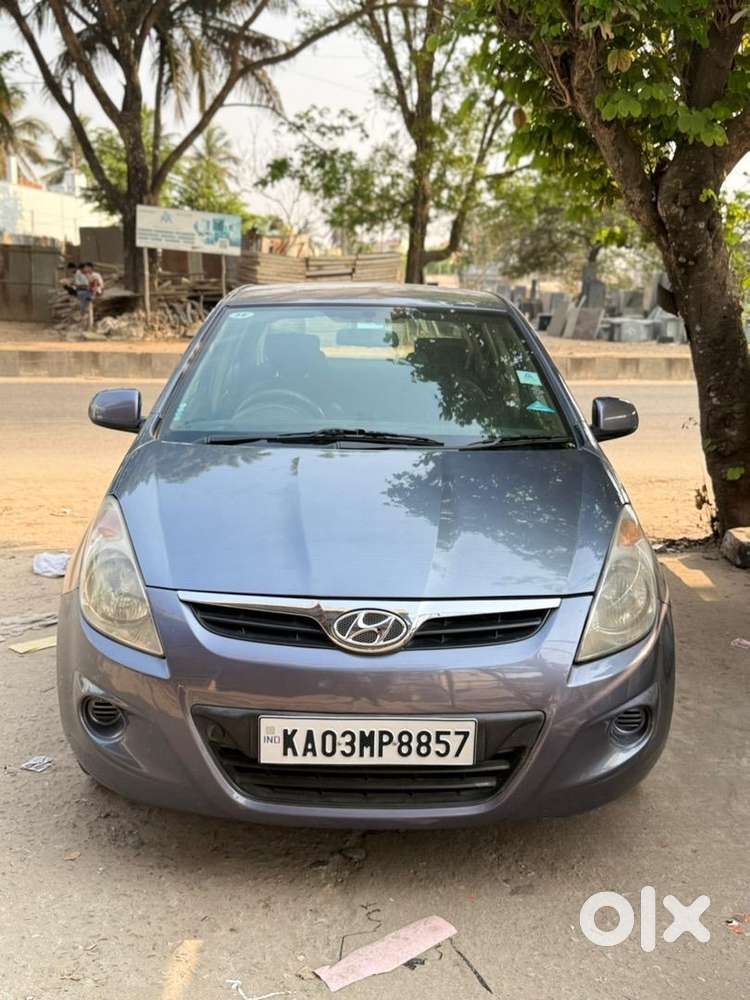 Hyundai I20 2012 Petrol Well Maintained Fc Insuranc Running