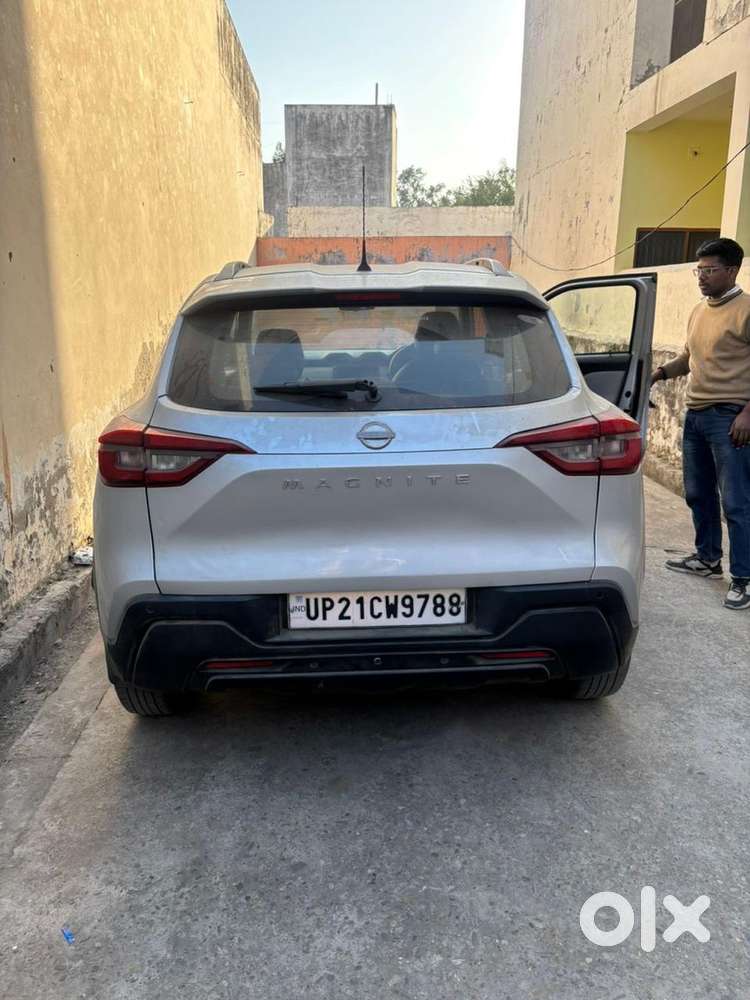 Nissan Magnite 2023 Petrol 88000 Km Driven