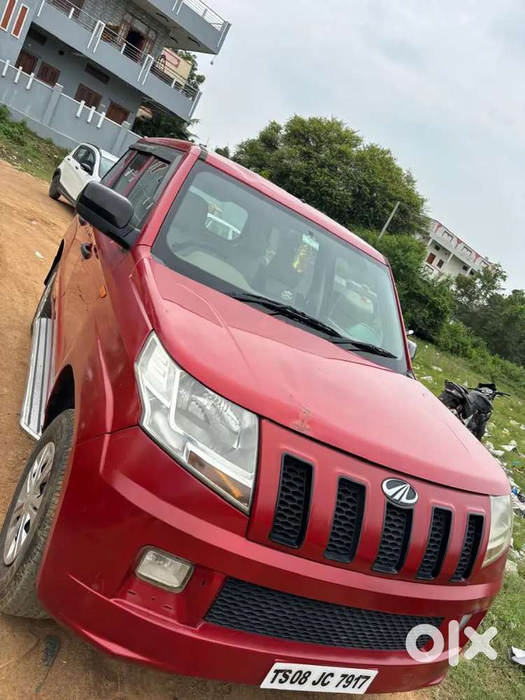 Mahindra Tuv 300 2016