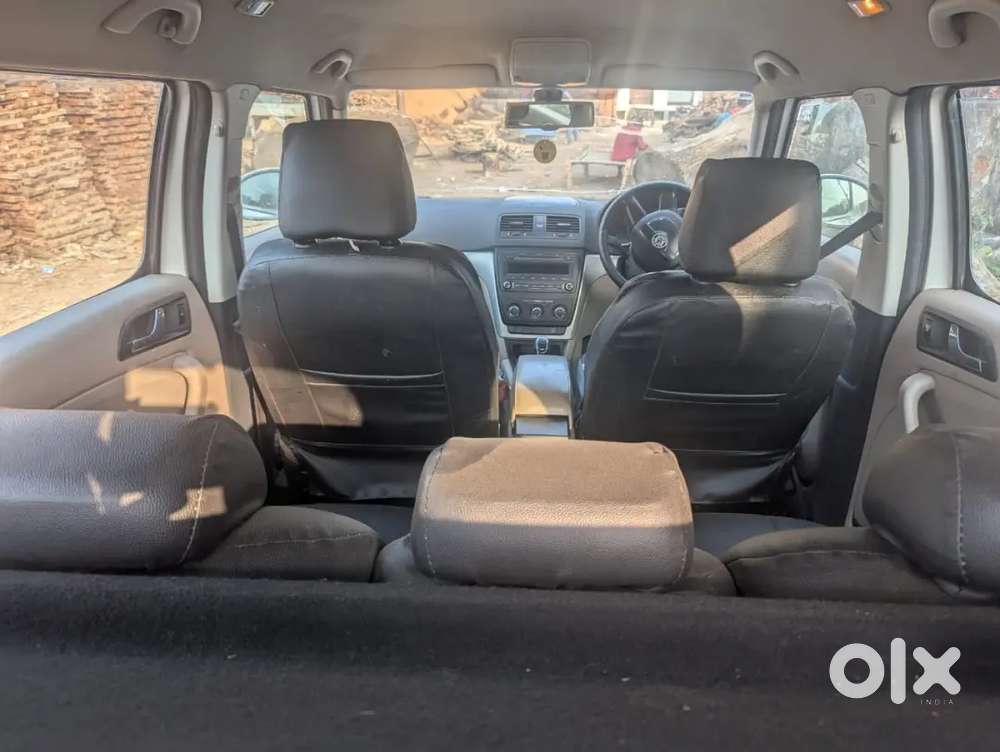 Skoda Yeti 2.0 Ambiente 2012
