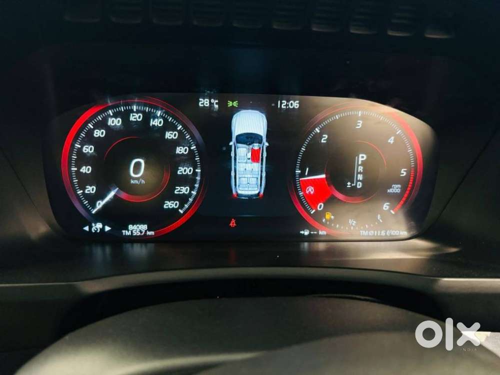 Volvo Xc 90 2.0 Momentum Luxury, 2018, Diesel