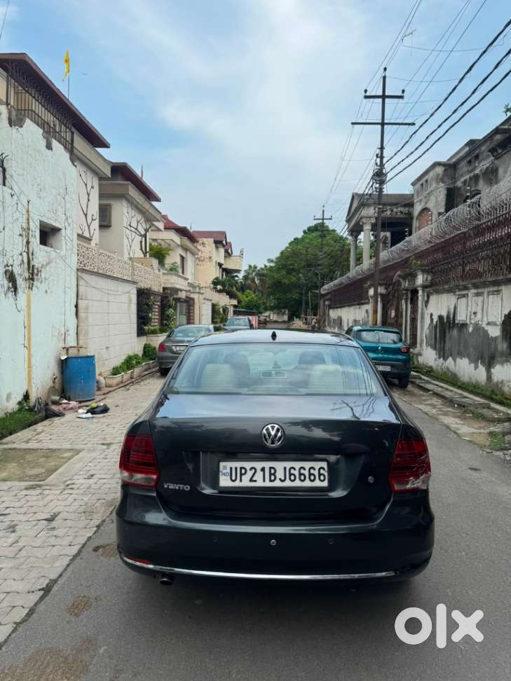Volkswagen Vento 1.5 Tdi Highline Plus At, 2016