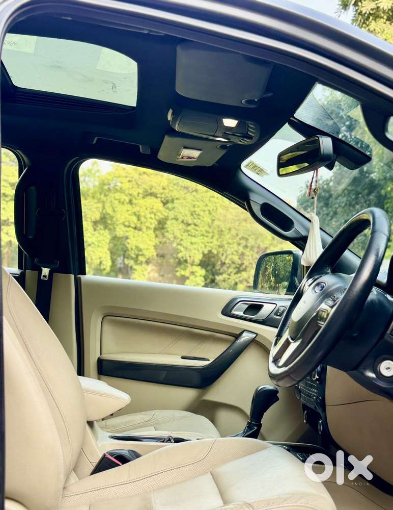 Ford Endeavour 3.2 Titanium At 4x4, 2017, Diesel