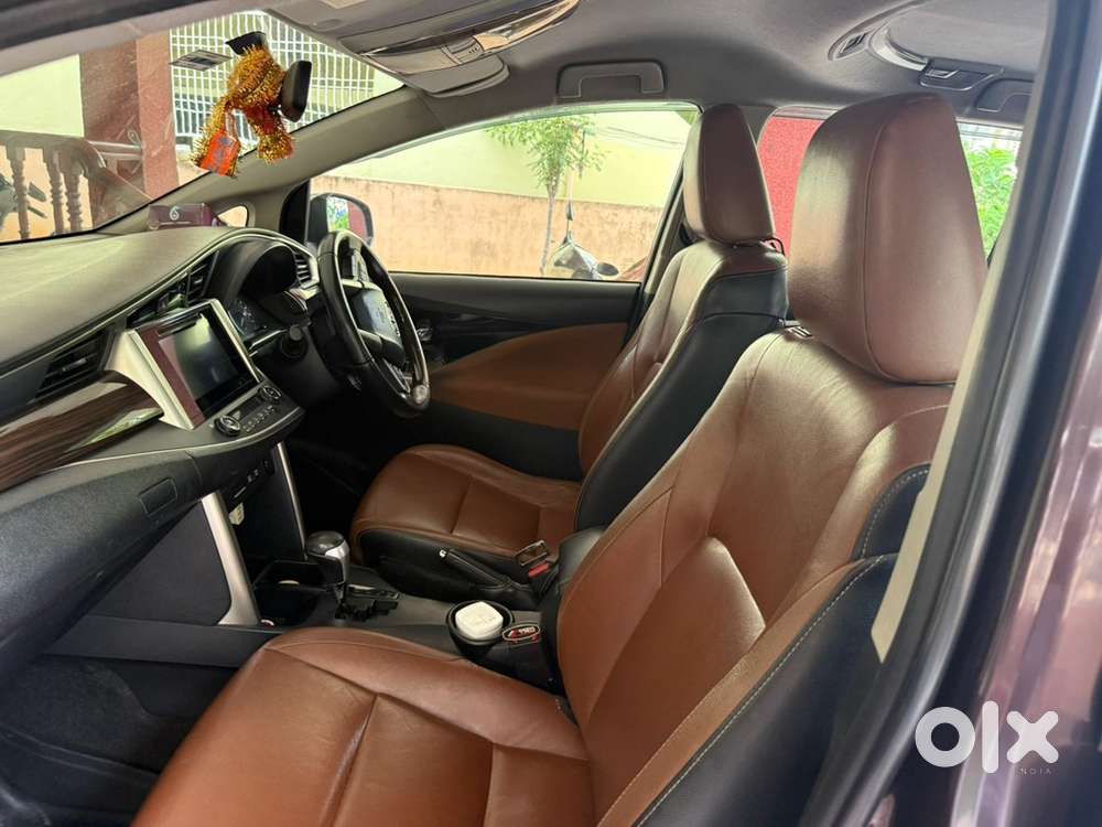 Toyota Innova Crysta 2016