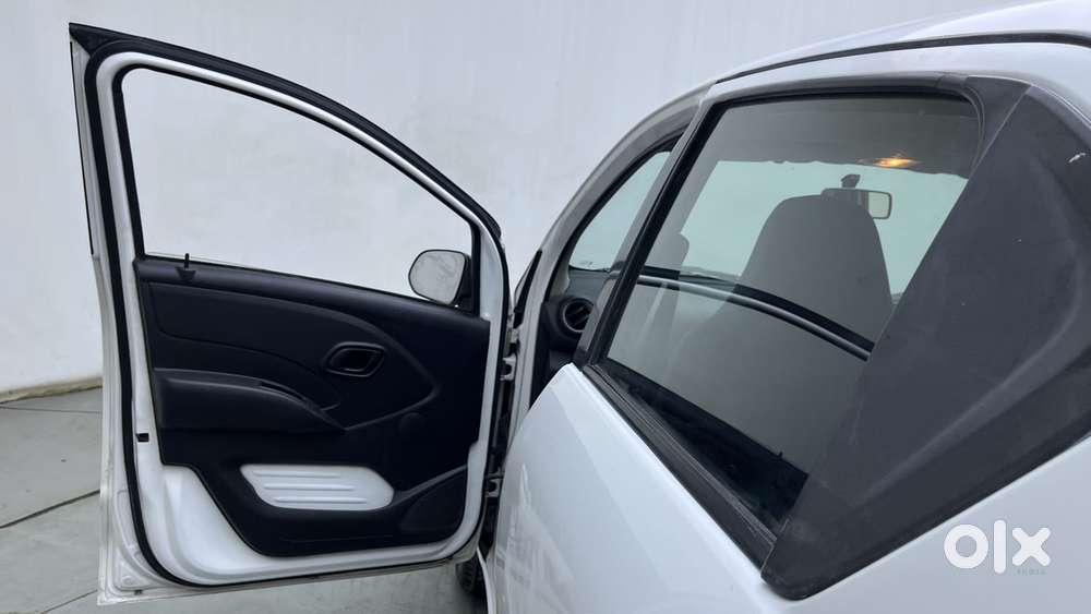 Datsun Redigo T Option, 2018, Petrol