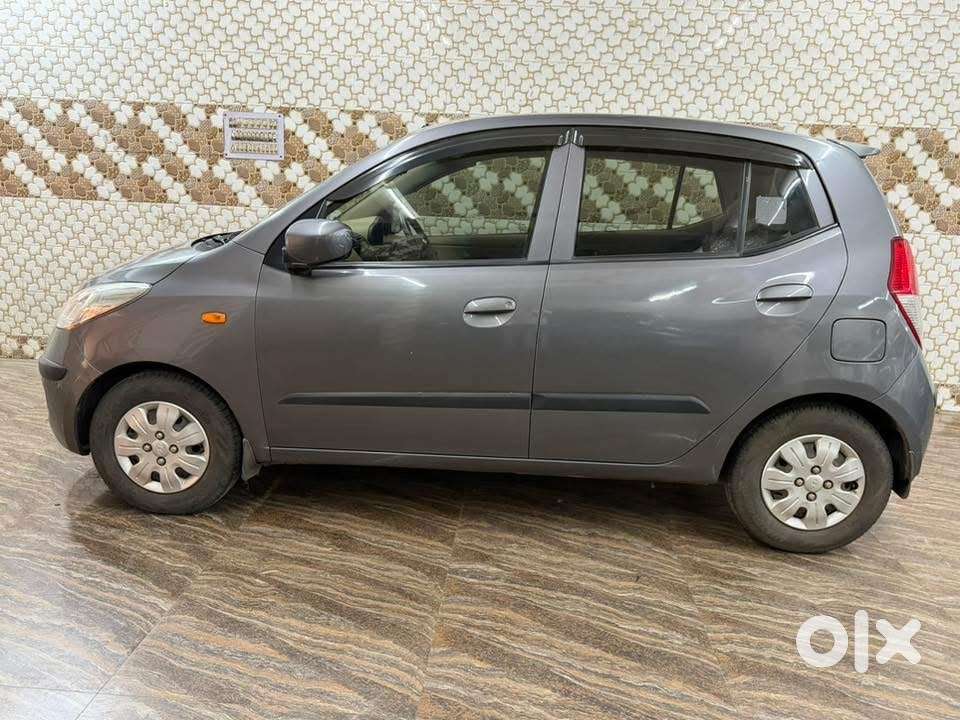 Hyundai I10 Sportz, 2010, Petrol