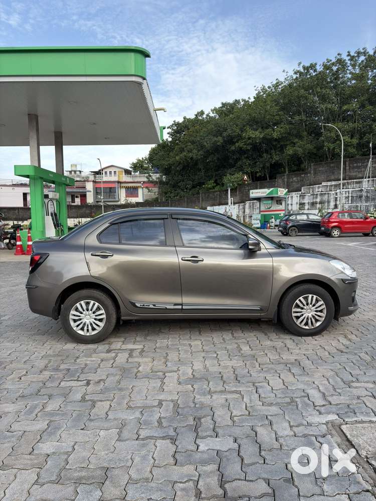 Maruti Suzuki Dzire 1.2 Vxi Amt, 2020, Petrol