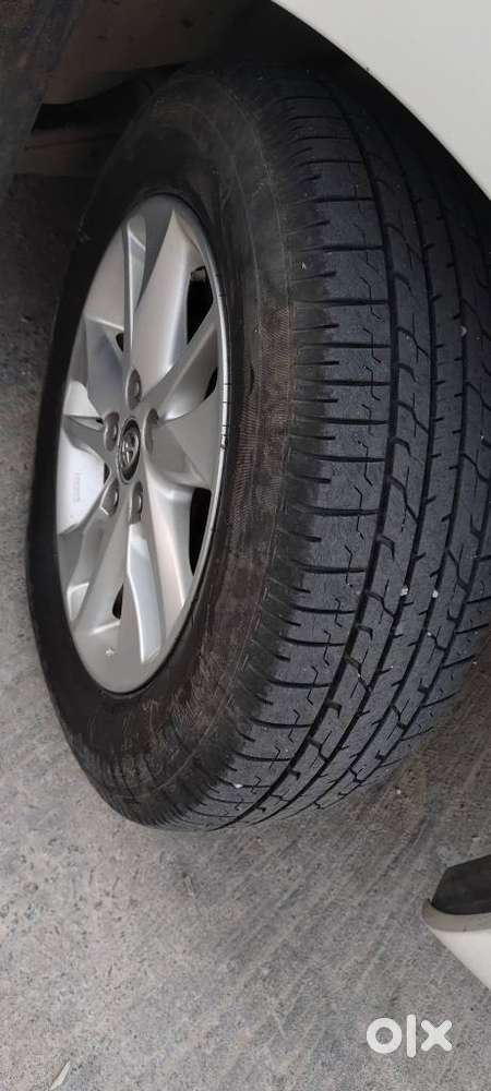 Toyota Innova Crysta 2.4 V 7 Str, 2016, Diesel