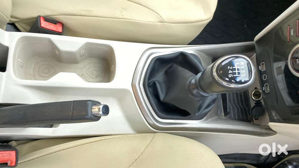 Mahindra Xuv300 W8 Diesel, 2020, Diesel